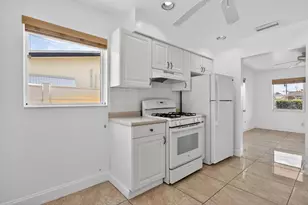 1701 NE 55th St, Fort Lauderdale, FL 33334 - Photo 38