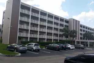 8720 Shadow Wood Blvd, Coral Springs, FL 33071 - Photo 2