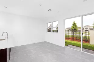 6937 Pines Cir, Coconut Creek, FL 33073 - Photo 12