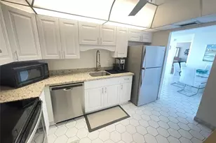 531 N Ocean Blvd, Pompano Beach, FL 33062 - Photo 14