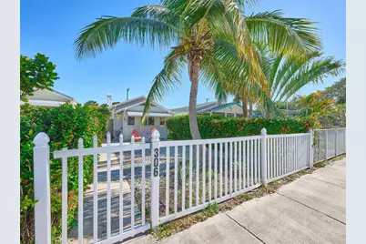 306 N J Street, Lake Worth, FL 33460 - Photo 2