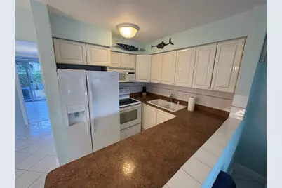 885 SE 19th Avenue #4, Deerfield Beach, FL 33441 - Photo 14