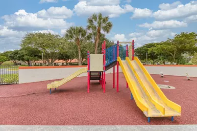 612 Freedom Court #612, Deerfield Beach, FL 33442 - Photo 26