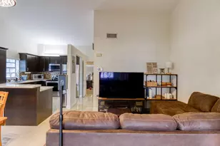 612 Freedom Ct, Deerfield Beach, FL 33442 - Photo 8