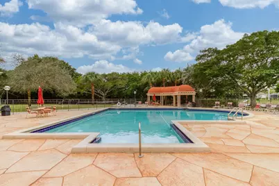 612 Freedom Court #612, Deerfield Beach, FL 33442 - Photo 34