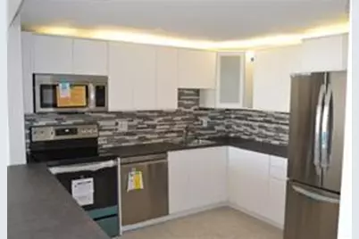 13499 Biscayne Boulevard #1106, North Miami, FL 33181 - Photo 2