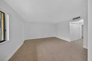 913 Meadows Cir, Boynton Beach, FL 33436 - Photo 28