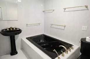 1420 NE 32nd St, Pompano Beach, FL 33064 - Photo 6