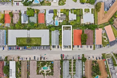 739 NE 13th Court, Fort Lauderdale, FL 33304 - Photo 22