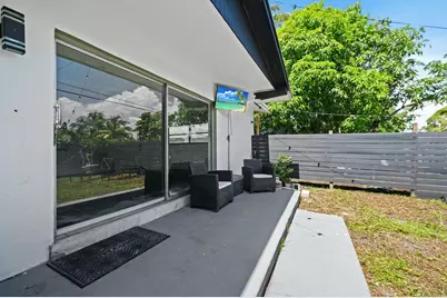 739 NE 13th Court, Fort Lauderdale, FL 33304 - Photo 20