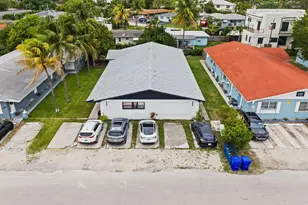 739 NE 13th Ct, Fort Lauderdale, FL 33304 - Photo 34