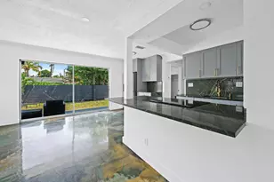 739 NE 13th Ct, Fort Lauderdale, FL 33304 - Photo 6