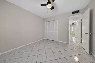 5300 Washington St, Hollywood, FL 33021 - Photo 10