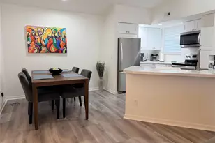 12950 Vista Isles Dr, Plantation, FL 33325 - Photo 6