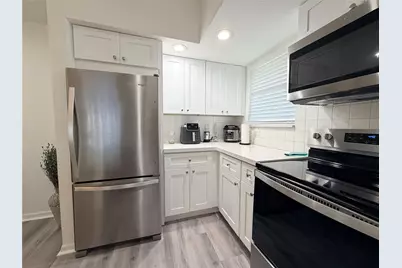 12950 Vista Isles Drive #428, Plantation, FL 33325 - Photo 8
