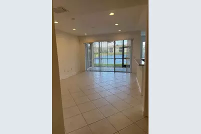 8290 NW 128th Lane #38-B, Pompano Beach, FL 33076 - Photo 4