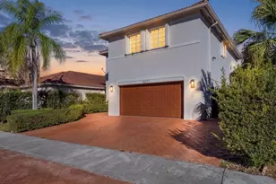 14277 SW 177th St, Miami, FL 33177 - Photo 2