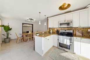 14277 SW 177th St, Miami, FL 33177 - Photo 8