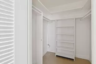 6450 Collins Ave, Miami Beach, FL 33141 - Photo 24