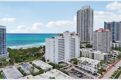 6450 Collins Avenue #901, Miami Beach, FL 33141 - Photo 34