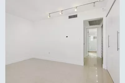 6450 Collins Avenue #901, Miami Beach, FL 33141 - Photo 18