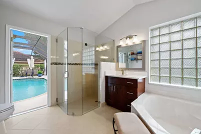 732 Crescent Way, Weston, FL 33326 - Photo 16