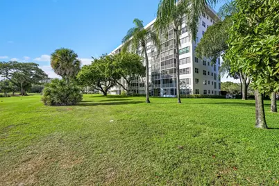 3050 N Palm Aire Drive #909, Pompano Beach, FL 33069 - Photo 20