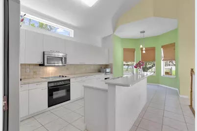 7191 Copperfield Circle, Lake Worth, FL 33467 - Photo 10