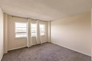 340 Sunset Dr, Fort Lauderdale, FL 33301 - Photo 10