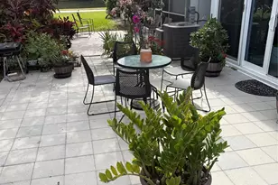 211 N Oakridge N Unit, Deerfield Beach, FL 33442 - Photo 4