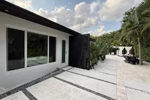 2711 NE 19th St, Fort Lauderdale, FL 33305 - Photo 30