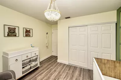 621 Lakeshore Terrace, Davie, FL 33325 - Photo 36