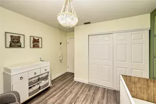 621 Lakeshore Terrace, Davie, FL 33325 - Photo 36