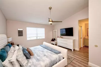 621 Lakeshore Terrace, Davie, FL 33325 - Photo 24