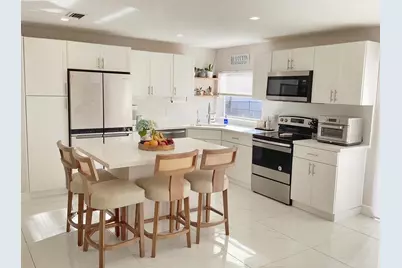 621 Lakeshore Terrace, Davie, FL 33325 - Photo 16