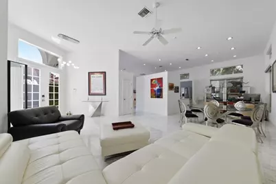 19149 Cloister Lake Lane, Boca Raton, FL 33498 - Photo 10