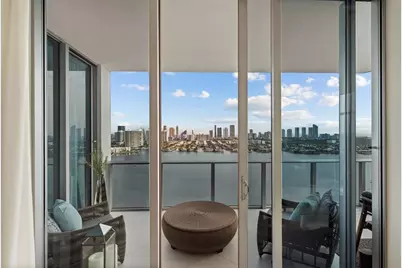 17301 Biscayne Boulevard #Ph 7, Aventura, FL 33160 - Photo 30