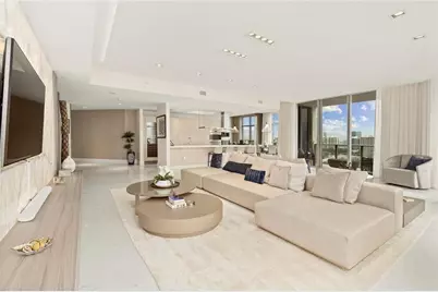 17301 Biscayne Boulevard #Ph 7, Aventura, FL 33160 - Photo 4