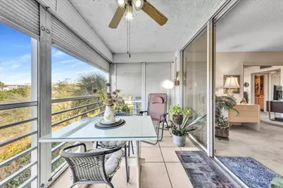 545 Oaks Lane #403, Pompano Beach, FL 33069 - Photo 14