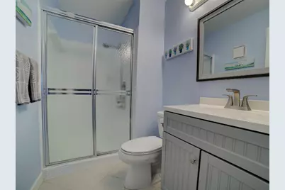 400 SW Golfview Terrace #111, Boynton Beach, FL 33426 - Photo 8