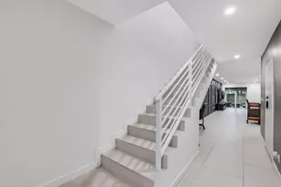 1124 NE 2nd Ave, Fort Lauderdale, FL 33304 - Photo 4