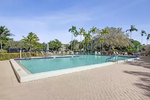 4301 Martinique Cir, Coconut Creek, FL 33066 - Photo 28