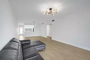 4301 Martinique Cir, Coconut Creek, FL 33066 - Photo 8