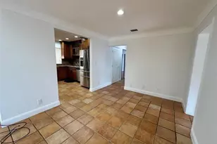 2001 NE 27th Ct, Pompano Beach, FL 33064 - Photo 22