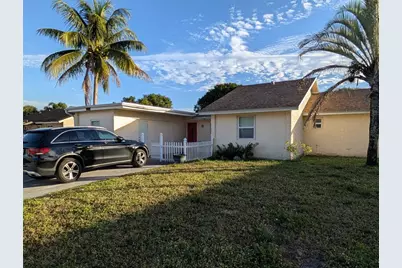 10318 Carmen Lane, Royal Palm Beach, FL 33411 - Photo 1