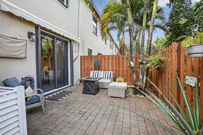 6585 N Anise Court, Davie, FL 33314 - Photo 32