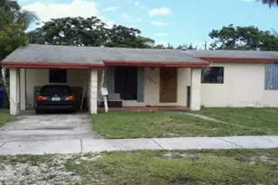 2519 Plunkett St, Hollywood, FL 33020 - Photo 2