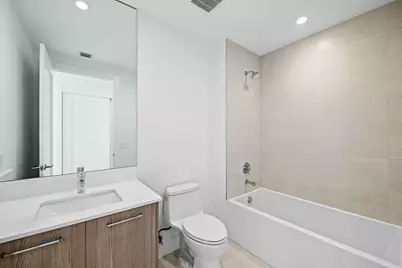 153 N Seabreeze #2404-S, Fort Lauderdale, FL 33304 - Photo 16