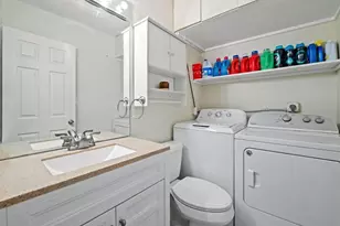 1100 Crystal Lake Dr, Pompano Beach, FL 33064 - Photo 10