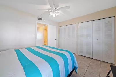 1100 Crystal Lake Drive #105, Deerfield Beach, FL 33064 - Photo 18